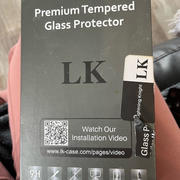 Premium Tempered Glass protector 3 pack for iPhone 11 Pro - Picture 2 of 3